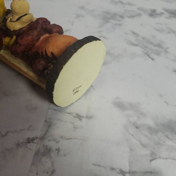 Disney Wilderness Lodge Totem Pole Picture Holder - Picture 5 of 8